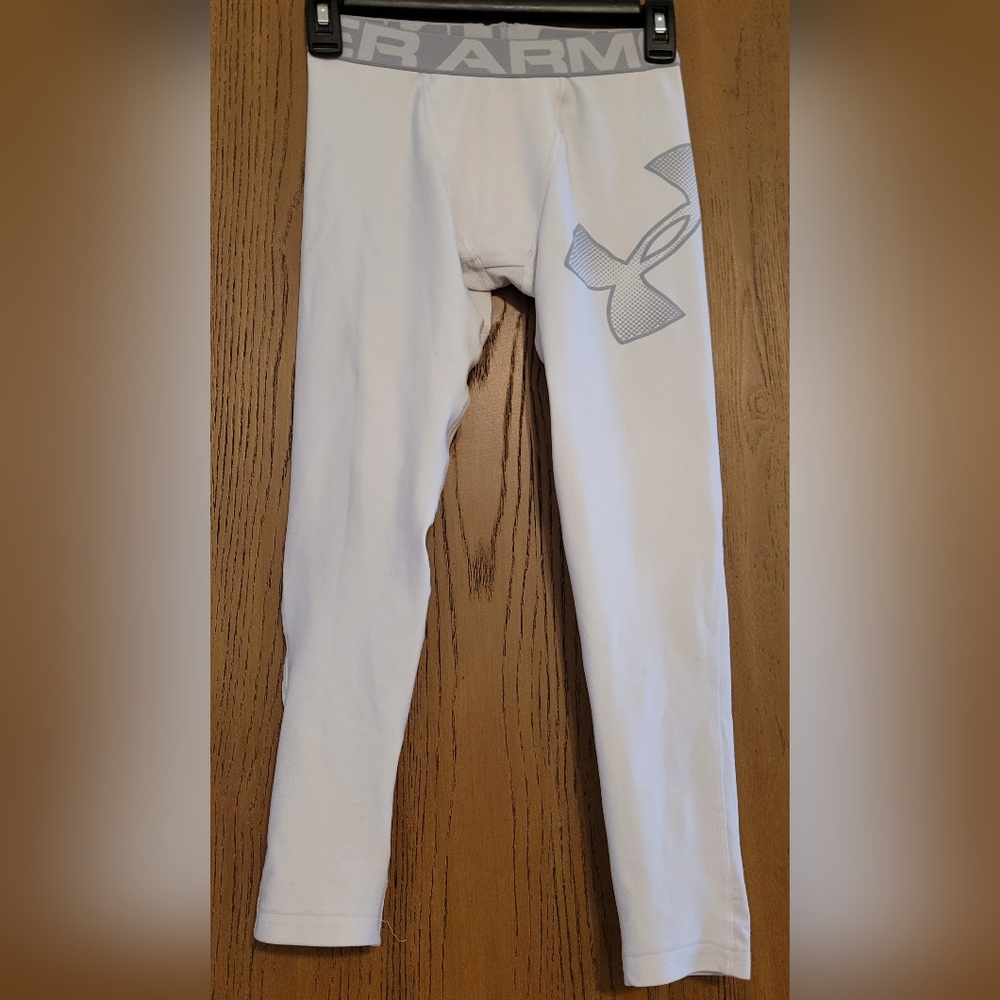 Youth Under Armour Medium Heat Gear Pants